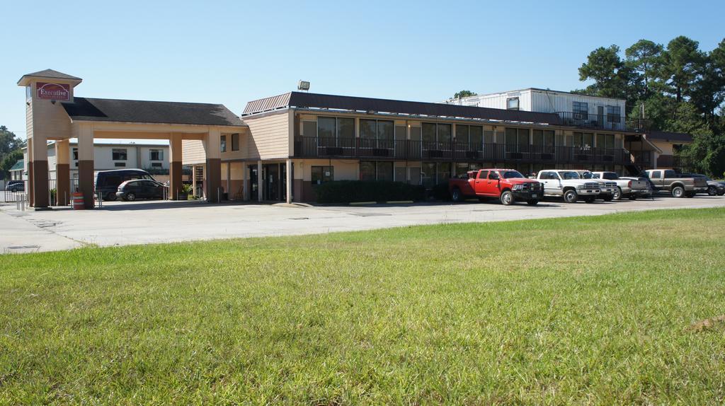 אורנג' Executive Inn & Suites מראה חיצוני תמונה